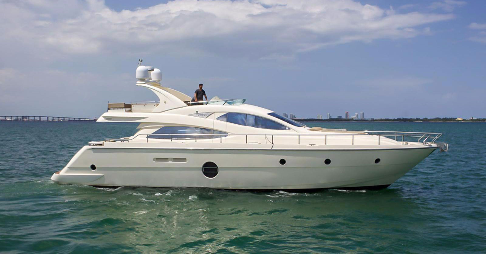 Co-op Yacht Ownership Offers Hassle-Free Fun